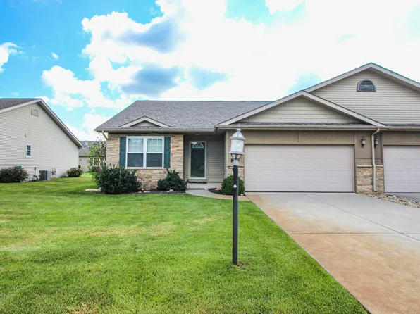 817 Daisy Cir NE, Demotte, IN 46310