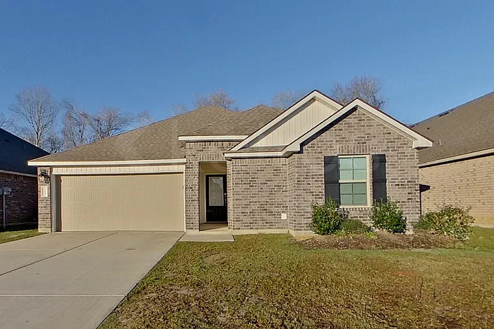 112 Yardley Ct — Photo 1
