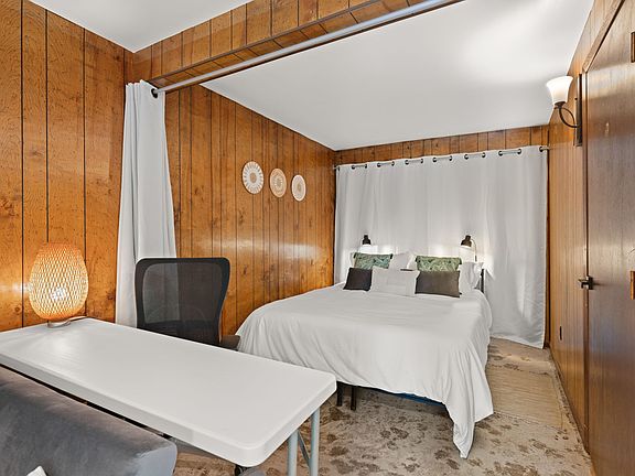 5th image of 112 7th Ave SE #3B