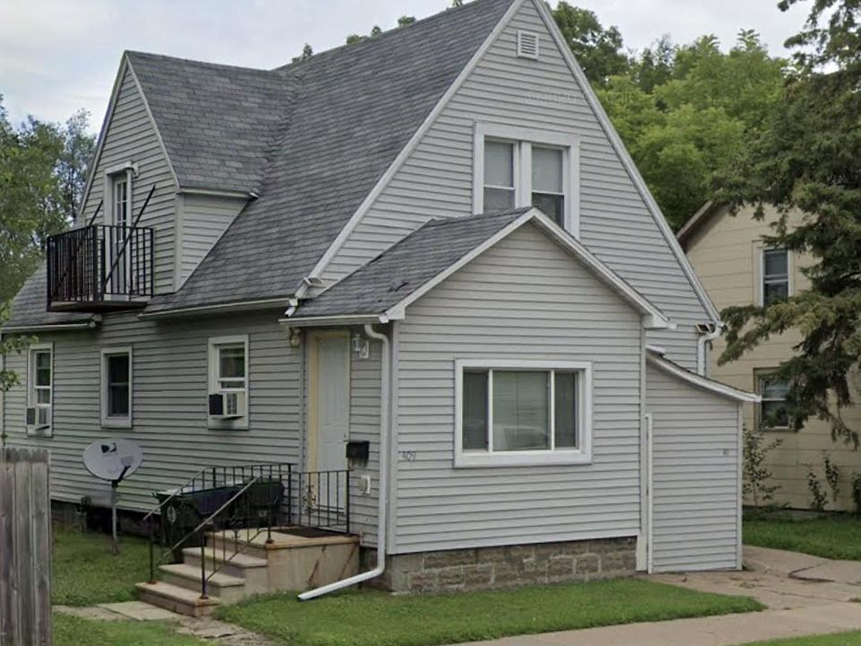 1st image of 409-411 Jackson St