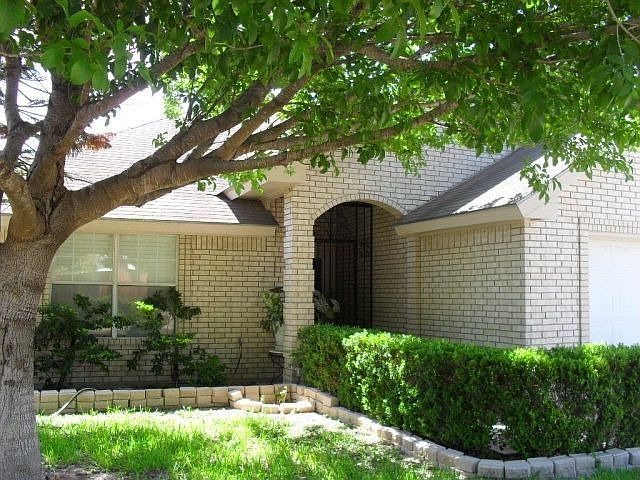 1st image of 1308 El Presidente Ave