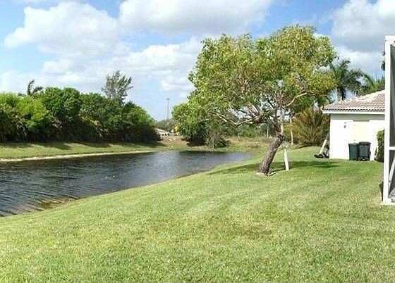 1st image of 1315 NW 104th Dr