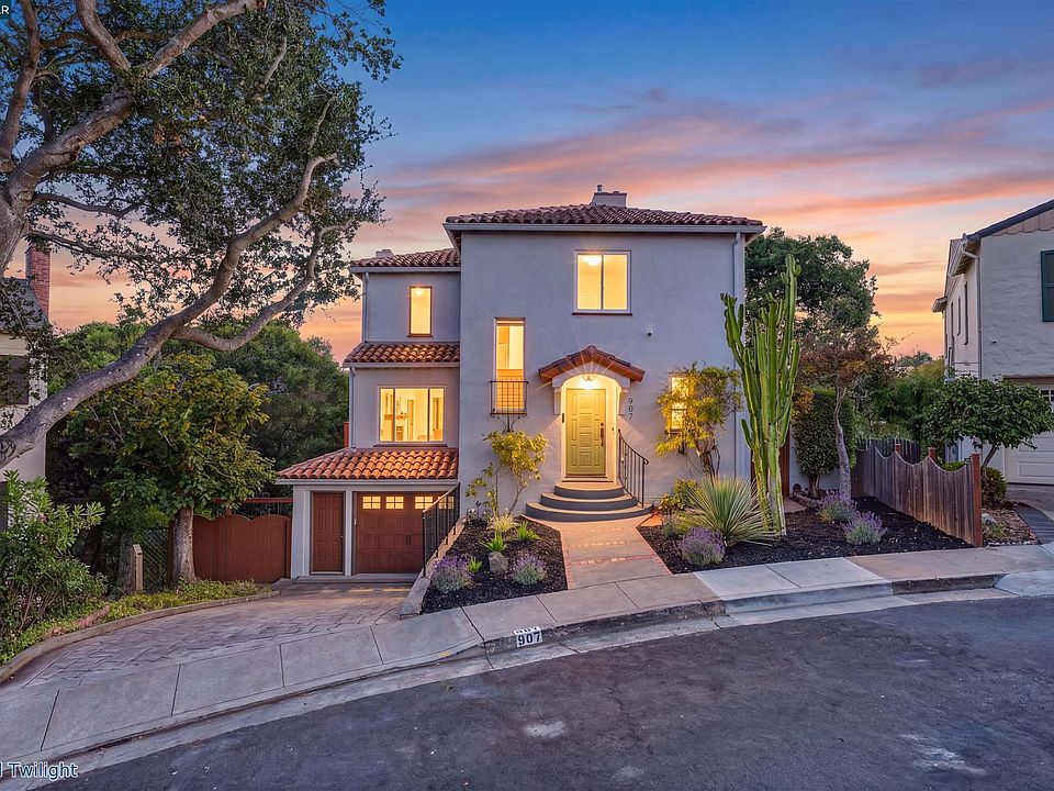 1st image of 907 Glendome Cir