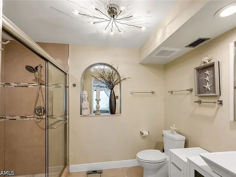 3310 Europa Dr #33 — Photo 16