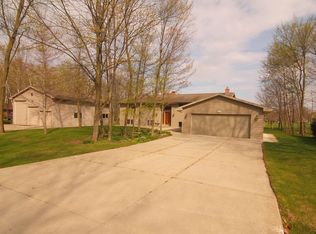 3146 Inverness Ln, New Franken, WI 54229