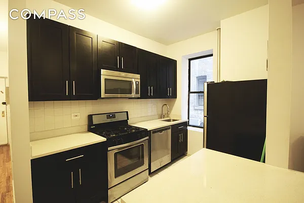 Rented by Compass | media 11