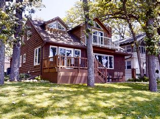 1705 Lake Shore Dr, Okoboji, IA 51355