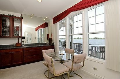 5th image of 325 Sundown Ct Unit F