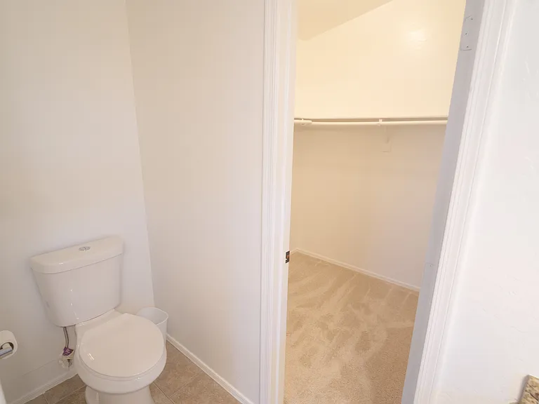 1492 N Saddle St — Photo 21