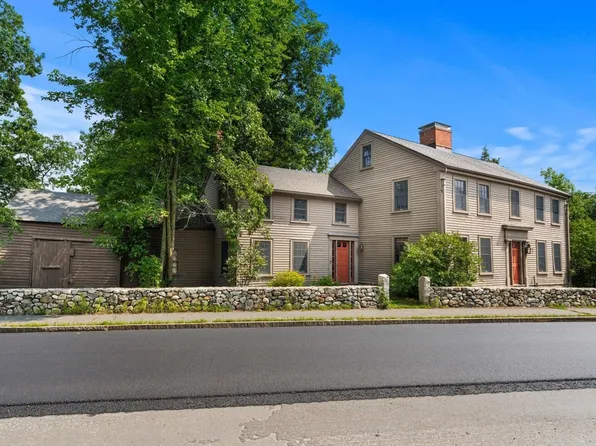 17 Elm St, North Reading, MA 01864