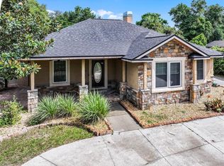 8541 E Lake Breeze Ln, Inverness, FL 34450