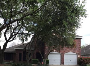 316 Vantage Pointe Cir, League City, TX 77573