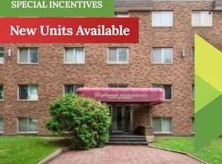 10303 115th St NW, Edmonton, AB T5K 1T9