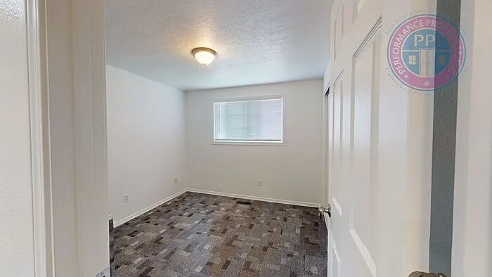 18230 Seaman Ave — Photo 12