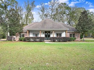 10291 Old Field Rd, Saint Francisville, LA 70775