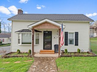 306 Lamar Ave, Clinton, TN 37716