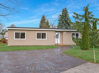 52 Corner Brook Trl, Innisfil, ON L9S 1N6