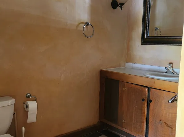 543 State Route 346 APT 2, Petersburg, NY 12138