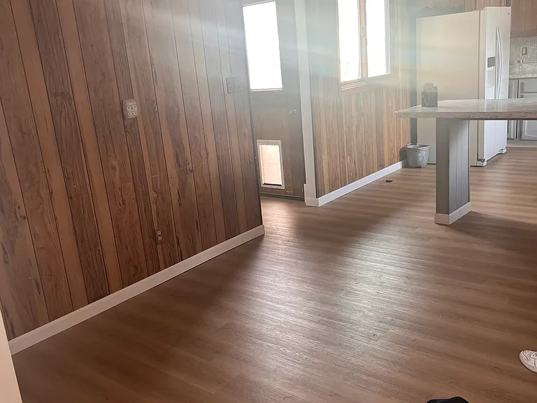 221 S Elder Ave — Photo 11