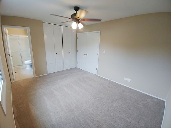 4th image of 815 Burr Oak Dr