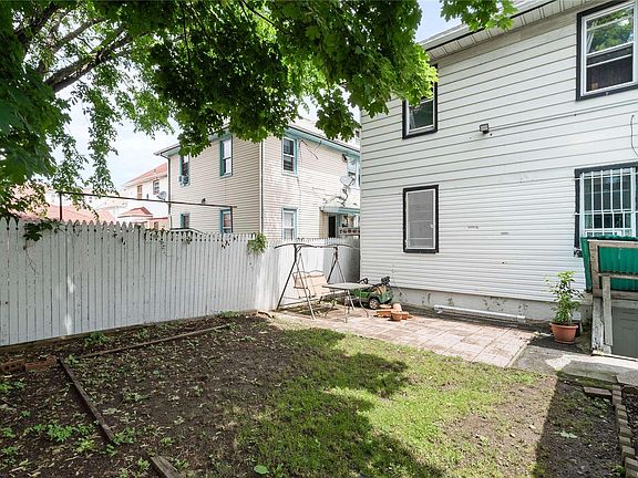 4th image of 8552 151st St