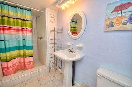 4th image of 4018 E Dolphin Dr