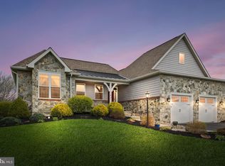 60 Cooper Ln, Gettysburg, PA 17325