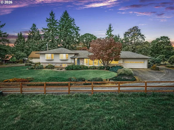 32851 Gilmore Rd, Scappoose, OR 97056