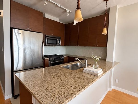 2nd image of 400 Capilano Rd #2001