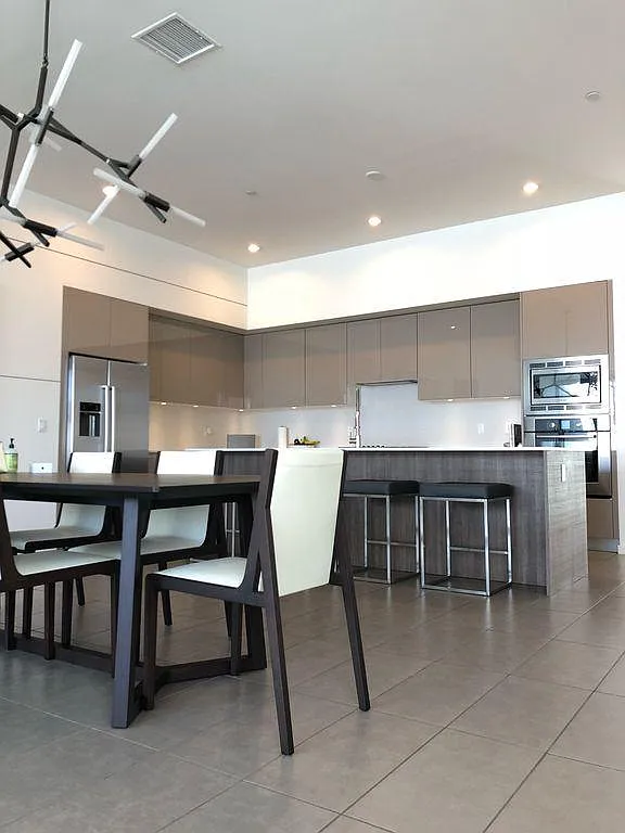 4811 Icon Way — Photo 3