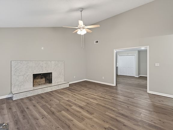 3rd image of 2595 Fieldstone View Ln SE