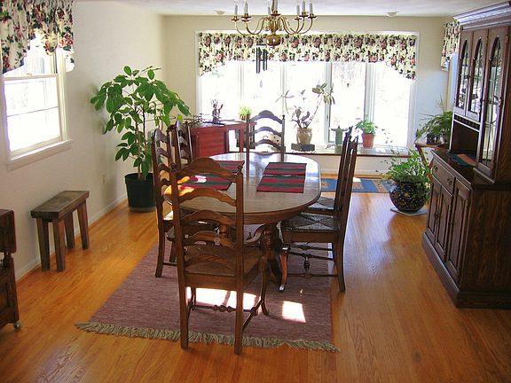 Dinig Room