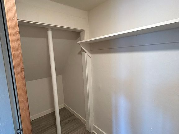3rd image of 817 Clement St #817B