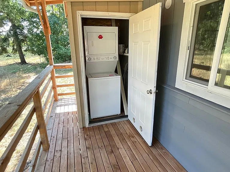 14628 Lawrence Lake Rd SE — Photo 3