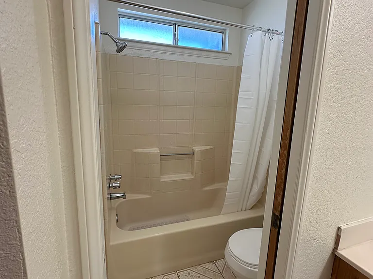 16715 Vasquez Ave — Photo 15