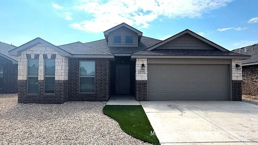 4 bedroom/ 2 bath | Frenship ISD | 2010 Kenwood Ave. — Photo 3
