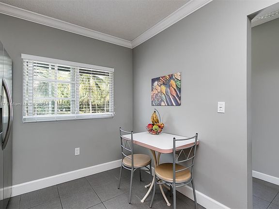 4th image of 4020 Crystal Lake Dr #209