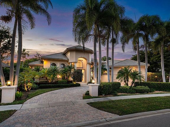 2nd image of 5848 Vintage Oaks Circle