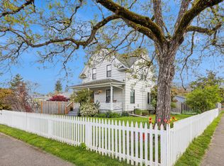 3926 SE 74th Ave, Portland, OR 97206