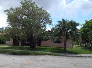 5515 SW 135th Ct, Miami, FL 33175