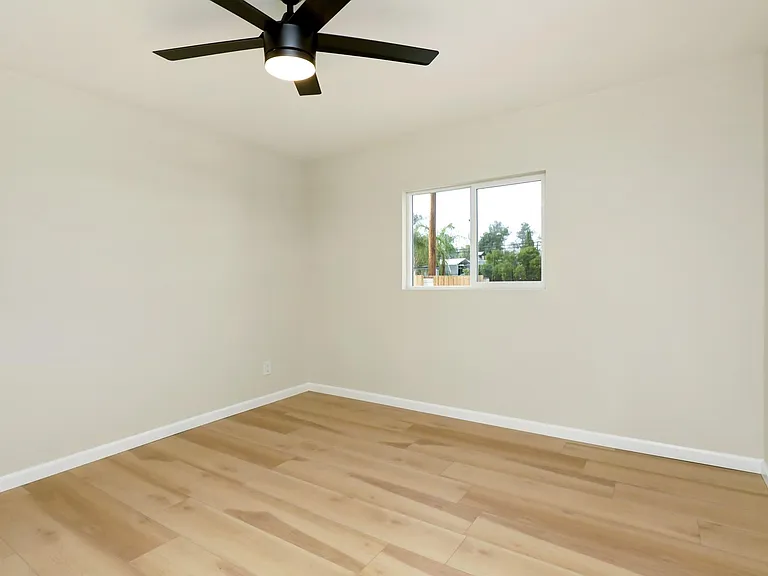 1501 Pepper Dr — Photo 7