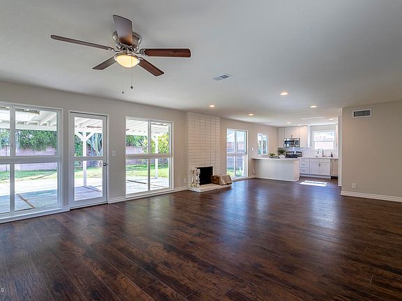 3rd image of 7456 Sale Ave