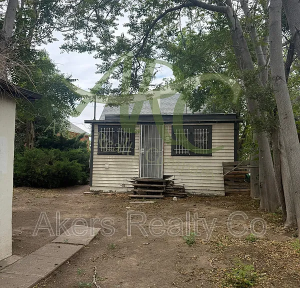 1216 Cedar St — Photo 13