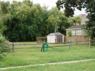 409 Center St, Arabi, LA 70032