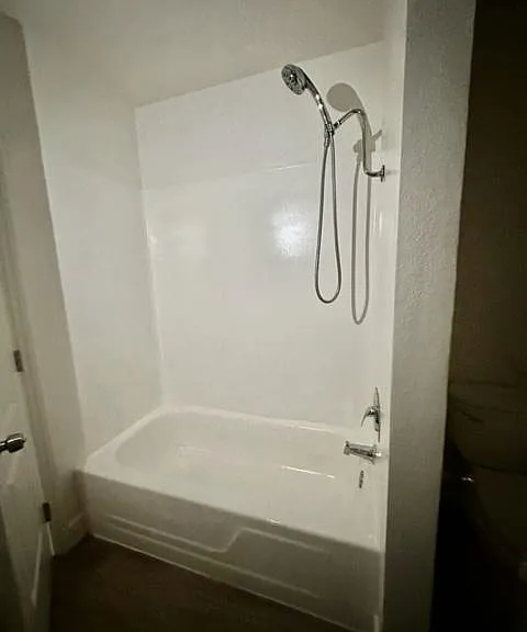 7522 Amazon Dr #4 — Photo 12