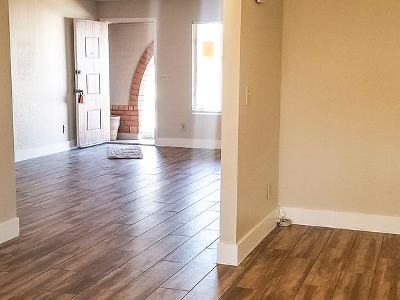 2nd image of 4933 W Windrose Dr