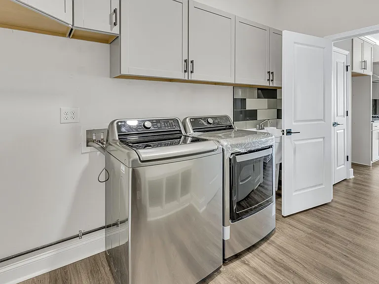 417 Jack Hunter Pl — Photo 36