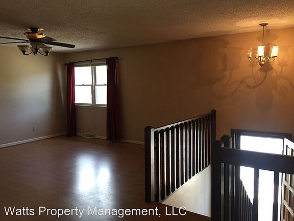 4th image of 403 Millwheel Ct
