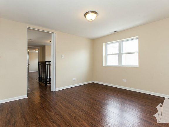 5th image of 1545 W Wabansia Ave #2