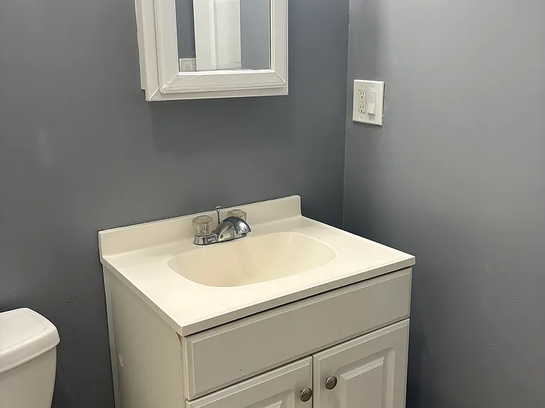 34 Lenox St #2 — Photo 15